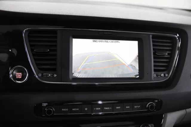 Kia Carnival 2016
