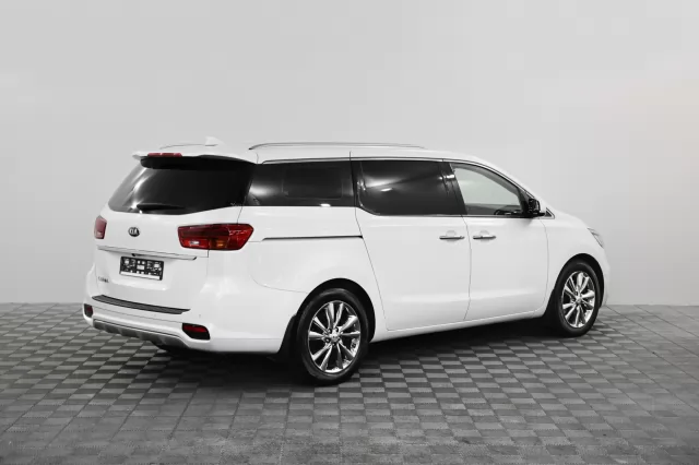 Kia Carnival 2017