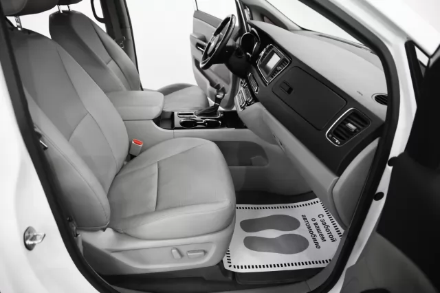 Kia Carnival 2017