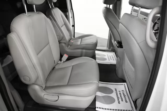 Kia Carnival 2017