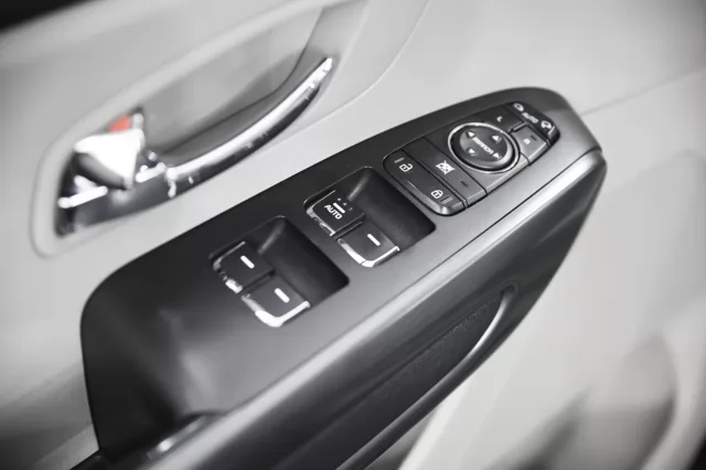 Kia Carnival 2014