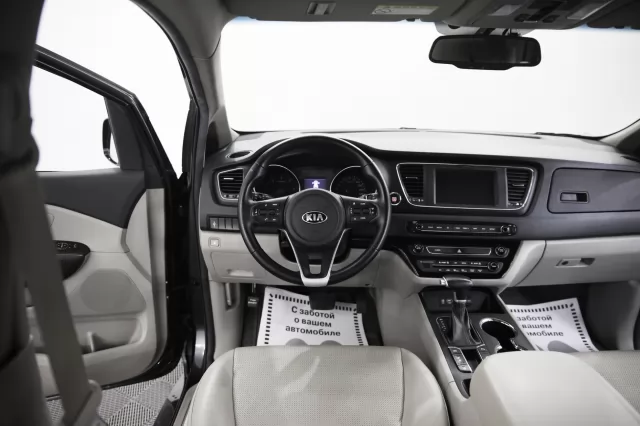 Kia Carnival 2014