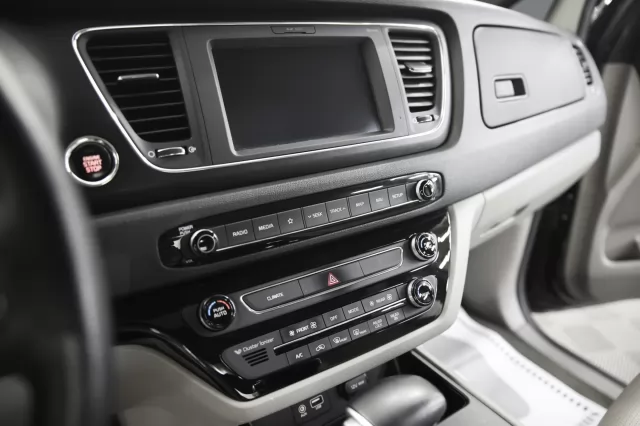 Kia Carnival 2014