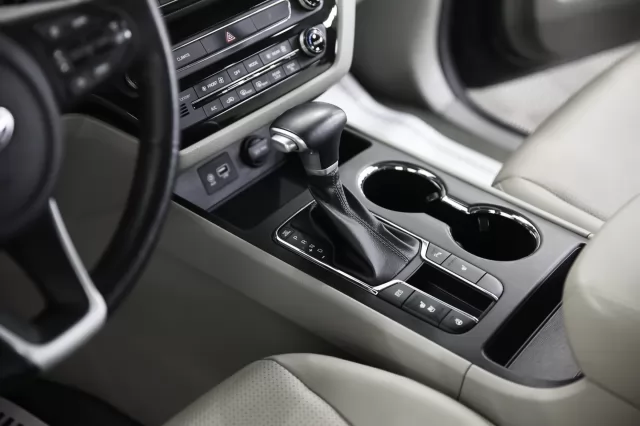 Kia Carnival 2014