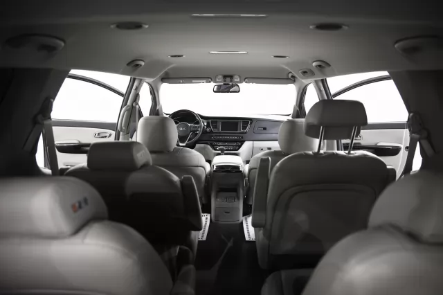 Kia Carnival 2015