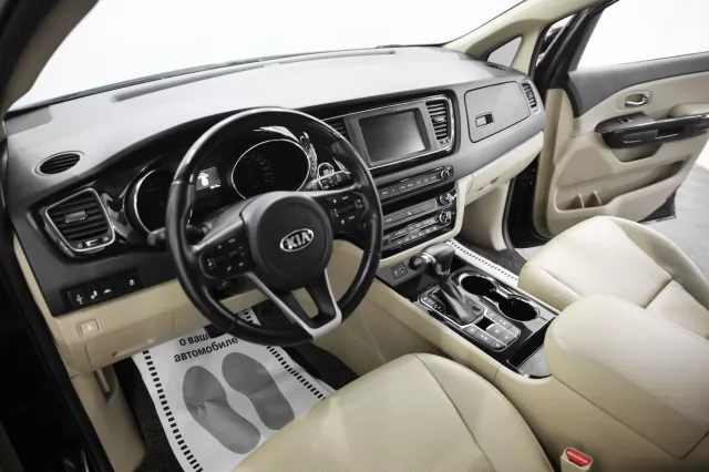 Kia Carnival 2014