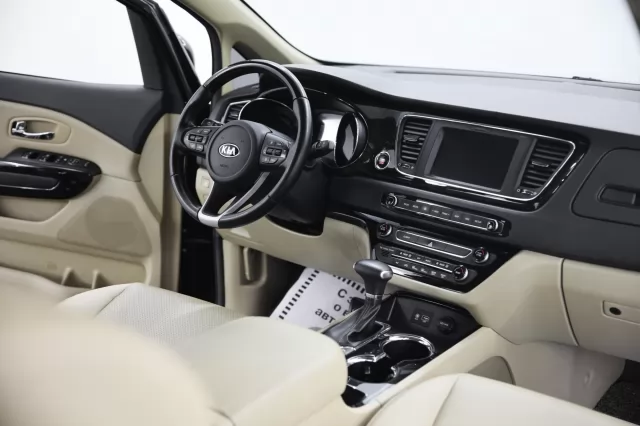 Kia Carnival 2014