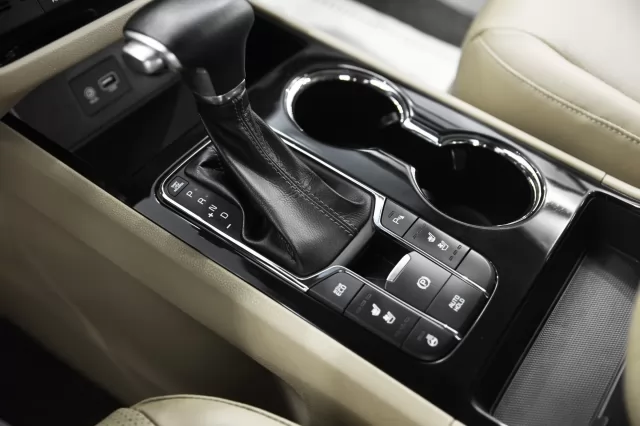 Kia Carnival 2014