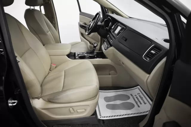 Kia Carnival 2014