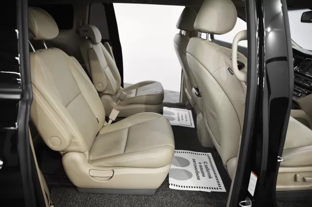 Kia Carnival 2014