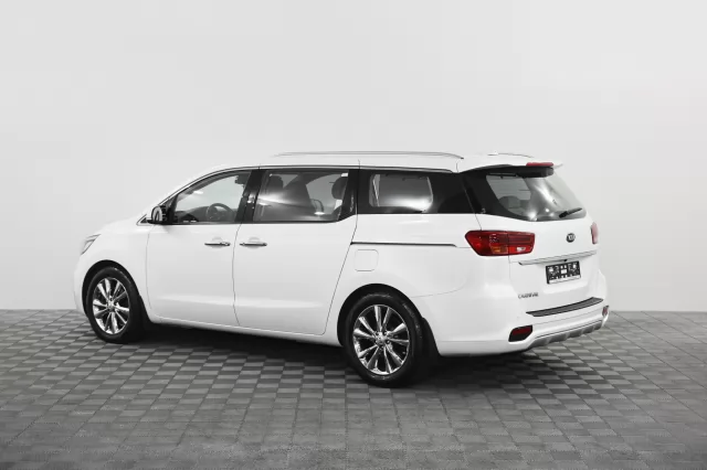 Kia Carnival 2015