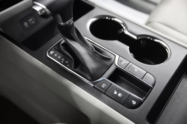 Kia Carnival 2015