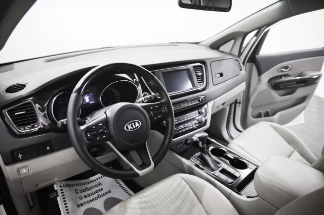 Kia Carnival 2014