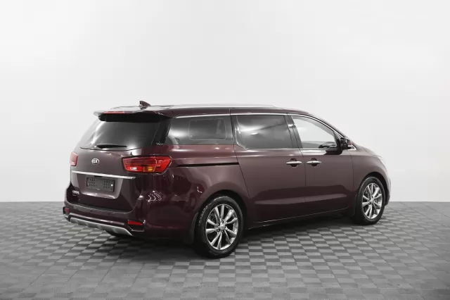 Kia Carnival 2021