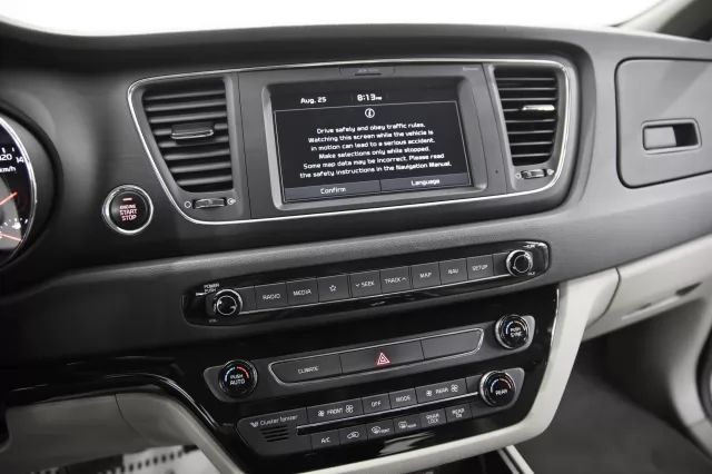 Kia Carnival 2021