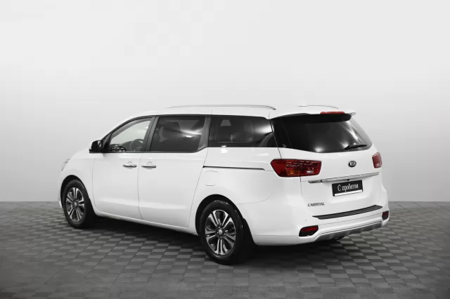 Kia Carnival 2021