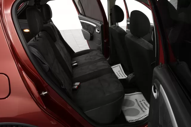 Renault Sandero 2012