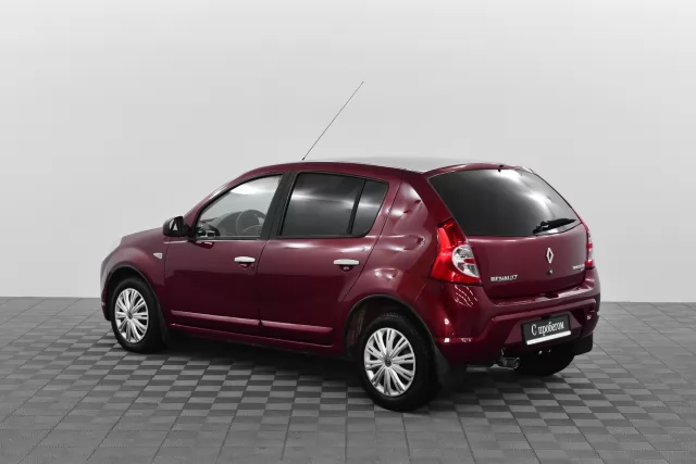 Renault Sandero 2012