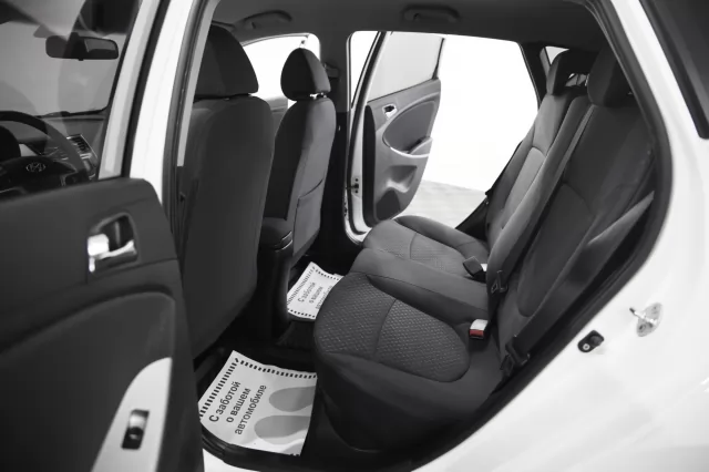 Hyundai Solaris 2014