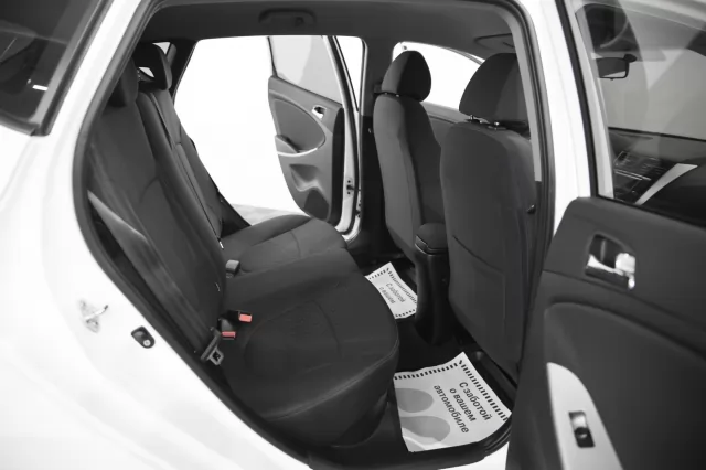 Hyundai Solaris 2014