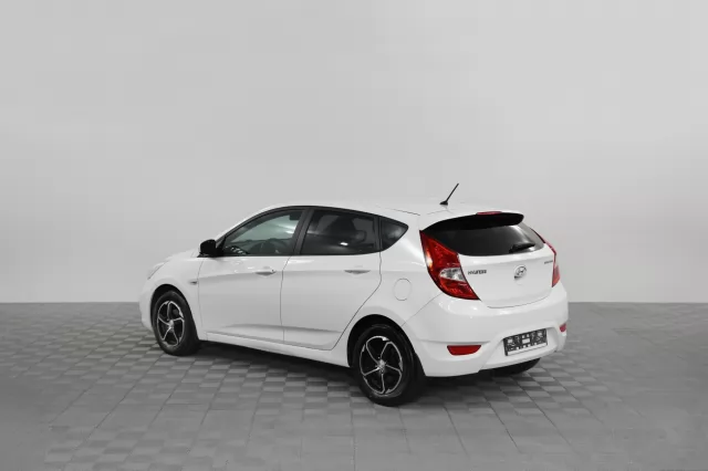 Hyundai Solaris 2014
