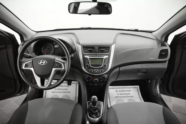 Hyundai Solaris 2014