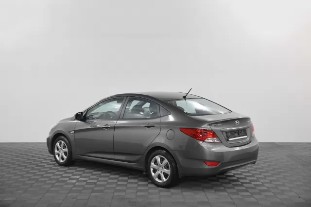 Hyundai Solaris 2014