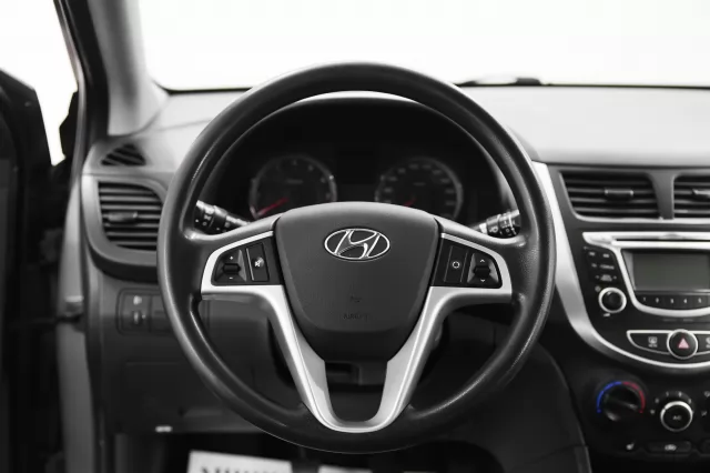 Hyundai Solaris 2014