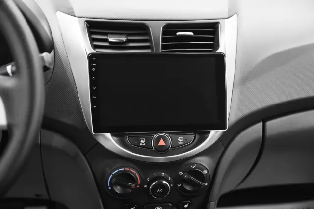 Hyundai Solaris 2014