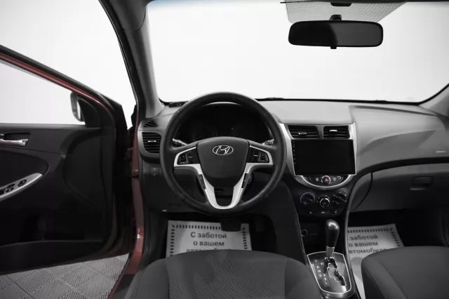 Hyundai Solaris 2014