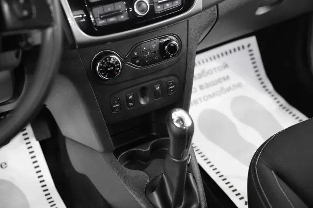 Renault Sandero 2016