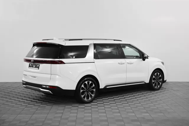 Kia Carnival 2021