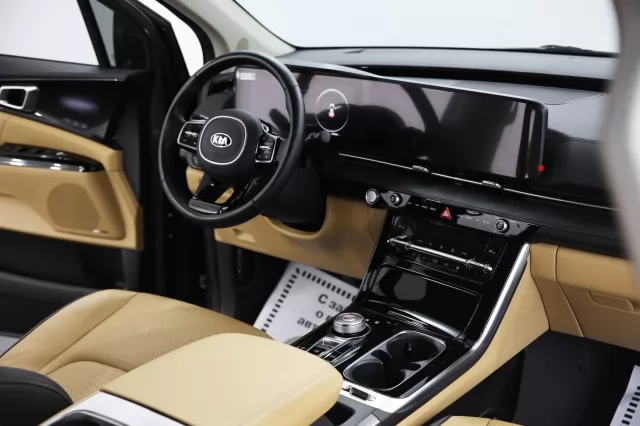 Kia Carnival 2021