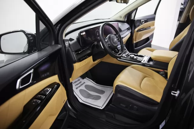 Kia Carnival 2021