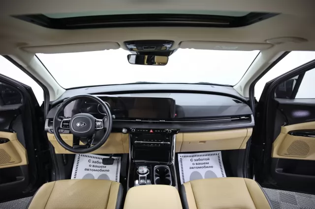 Kia Carnival 2021