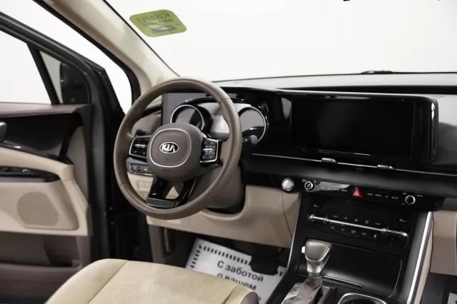 Kia Carnival 2021