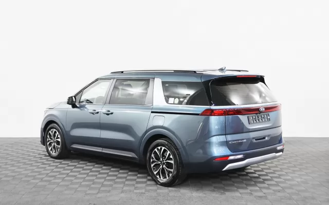 Kia Carnival 2021