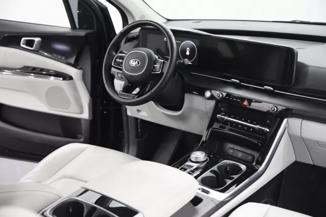 Kia Carnival 2021