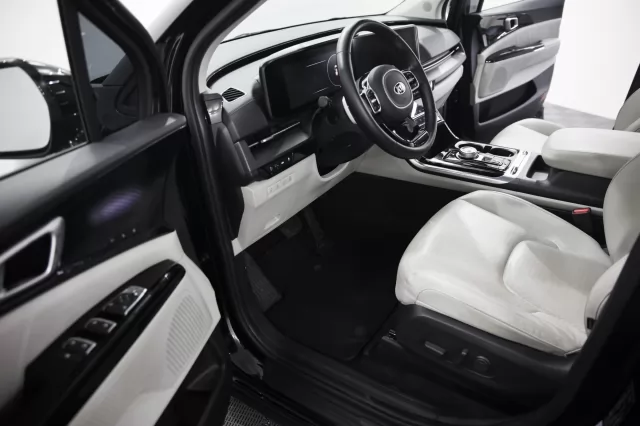 Kia Carnival 2021