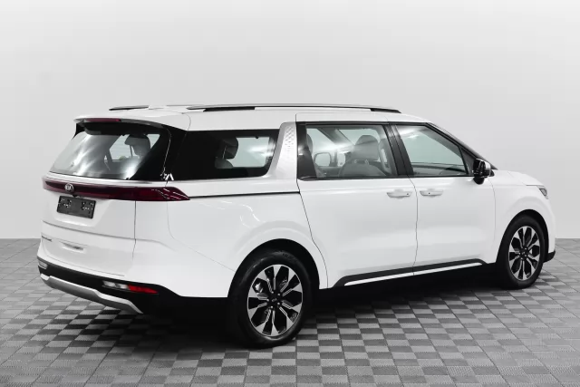 Kia Carnival 2021