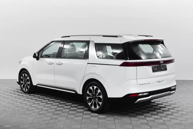 Kia Carnival 2021