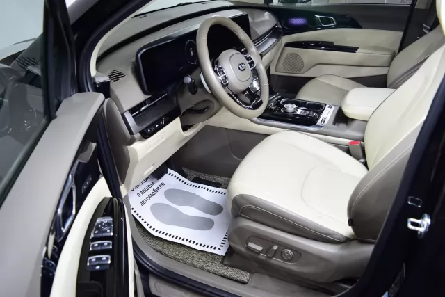 Kia Carnival 2021