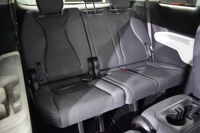 Kia Carnival 2021
