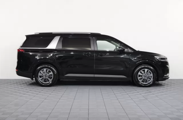 Kia Carnival 2021