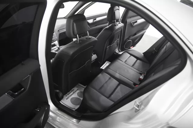 Mercedes-Benz C-Класс 2010