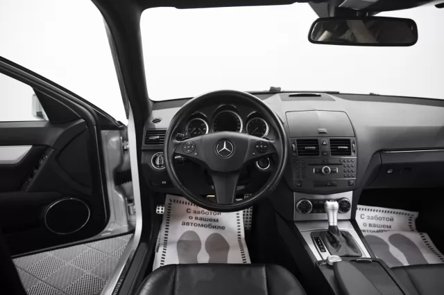 Mercedes-Benz C-Класс 2010
