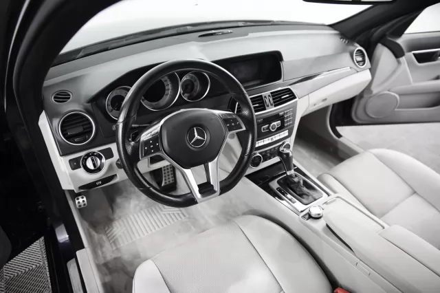 Mercedes-Benz C-Класс 2015