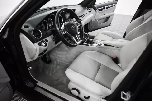 Mercedes-Benz C-Класс 2015