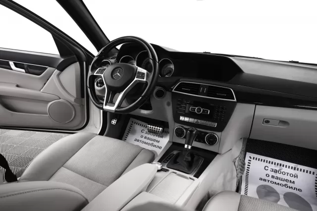 Mercedes-Benz C-Класс 2015