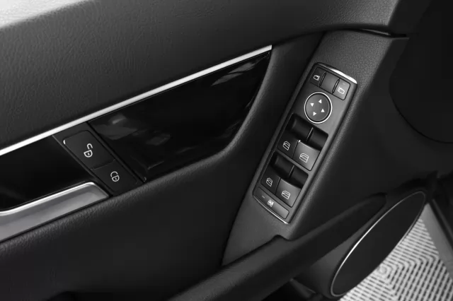Mercedes-Benz C-Класс 2015